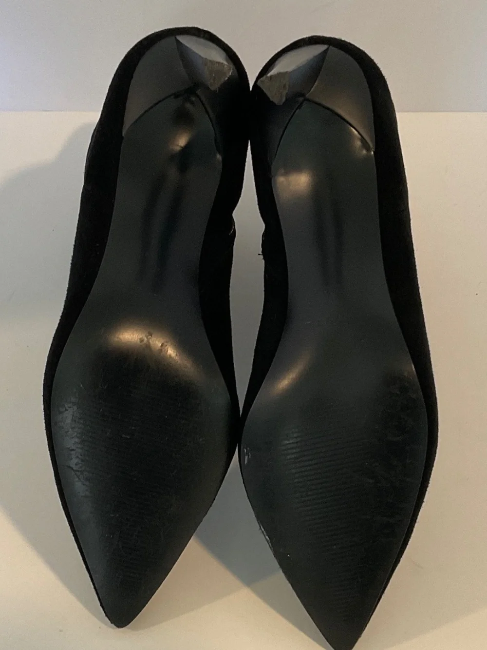 Kendall & Kylie Booties Black Suede Size 7.5
